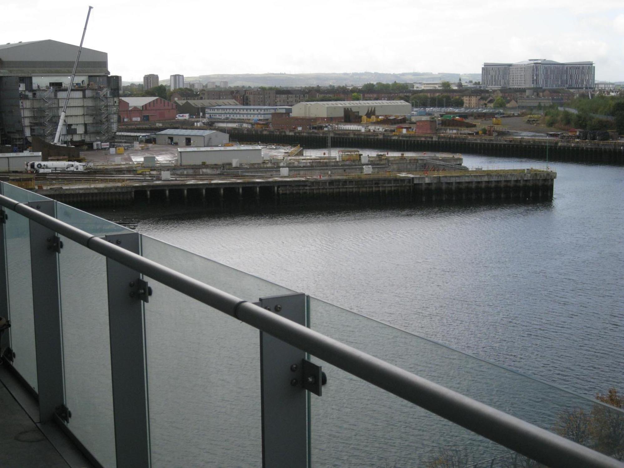 Harbour River West End Appartement